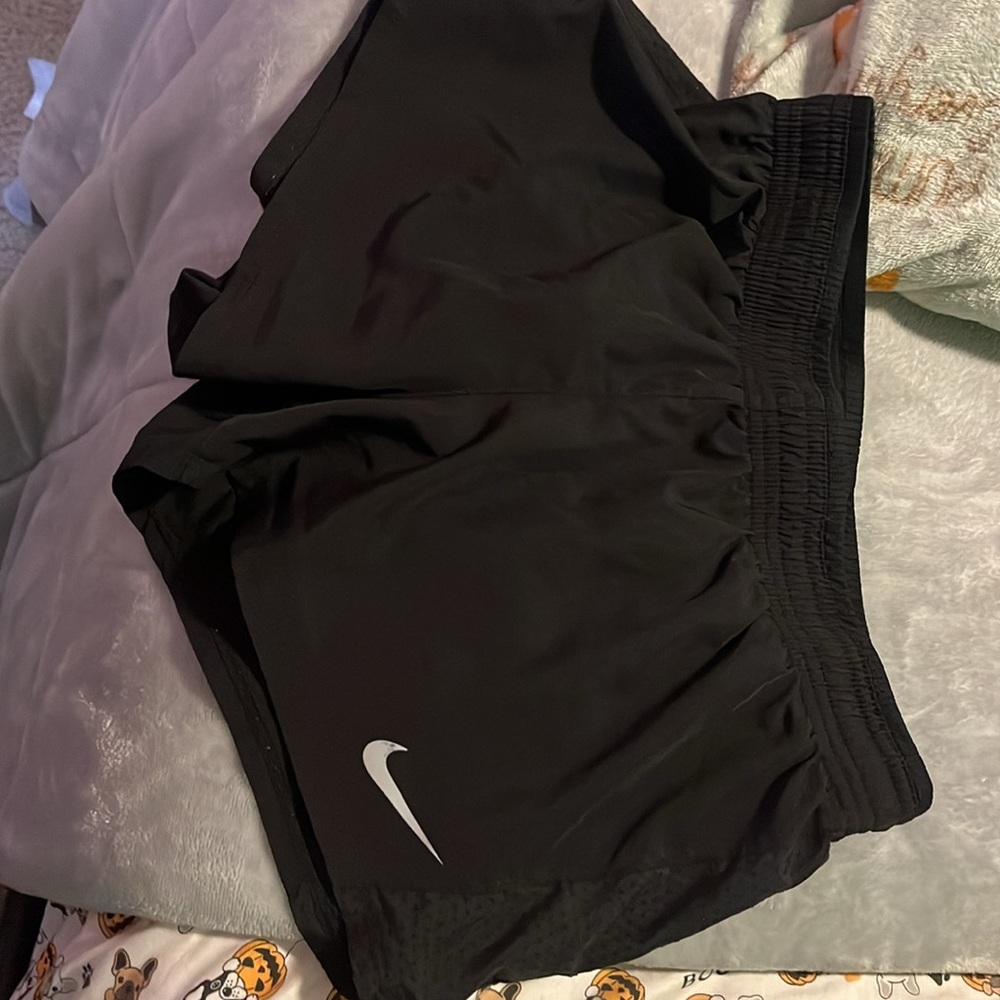 Women’s black nike dri-fit shorts